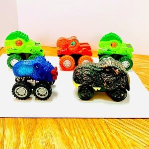 Dinosaur Monster Trucks Lot(5) One Motorized Unbranded Plastic